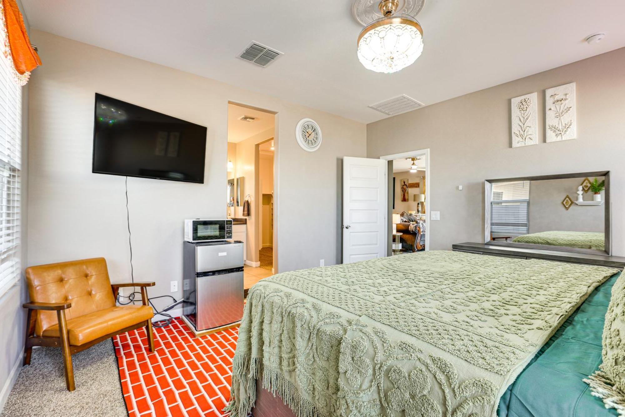 Holiday home Updated 10 Mi To Dtwn Phoenix! Phoenix